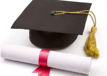 Diploma universitário como viés do descanso académico