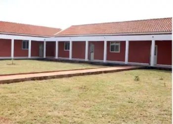 PIIM põe fim ao ensino debaixo das árvores no Mbave