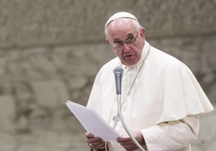 Papa Francisco pede para não se ceder  à lógica da guerra no Médio Oriente