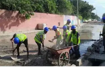 Natos do Rangel juntam-se para dar nova imagem ao distrito