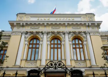 Rússia promete resposta severa ao Ocidente caso activos sejam confiscados