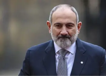 Milhares de pessoas exigem demissão do  primeiro-ministro  da Arménia