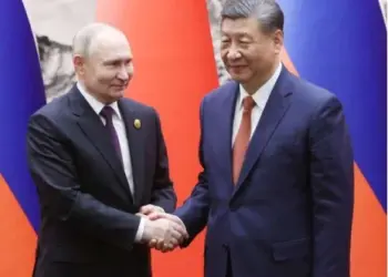 Xi Jinping diz a Putin que China e Rússia  vão “preservar a justiça no mundo”