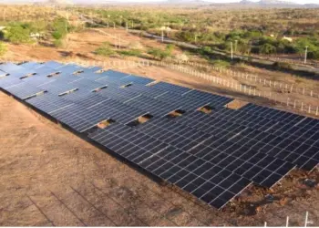 Executivo reitera compromisso com energias limpas até 2027