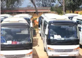 Governo vai comprar 600 novos autocarros