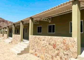 João Lourenço inaugura infra-estruturas de apoio ao Parque Nacional do Iona      