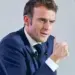 Macron alerta  contra “fascínio  pelo autoritaris- mo” antes das  eleições