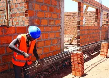 Obras de construção de escolas na Chissamba  poderão arrancar em  Dezembro
