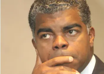 Ricardo de Abreu sobre o caso de 600 autocarros: “O mais importante é o visto do Tribunal de Contas”