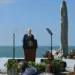 Biden homenageou soldados americanos em França sem esquecer Trump