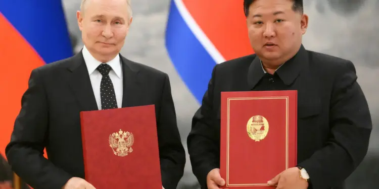 Coreia do Sul, Japão e EUA condenam “nos termos mais  fortes possíveis” pacto entre Pyongyang e Moscovo