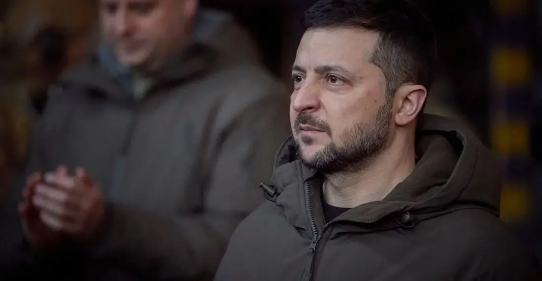 Zelensky pede ajuda para reparar rede eléctrica ucraniana e evitar que o país mergulhe na escuridão