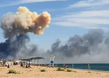 Ataque com mísseis à praia da cidade turística  de Sevastopol é atravessar as “Linhas  Vermelhas”?