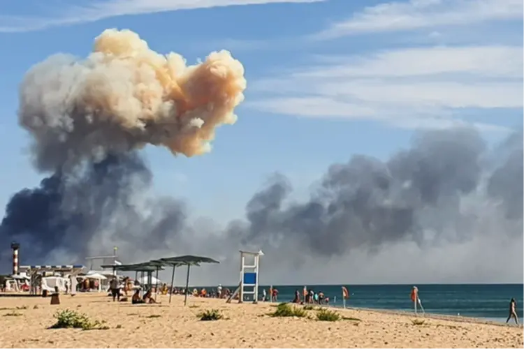 Ataque com mísseis à praia da cidade turística de Sevastopol é atravessar as “Linhas Vermelhas”?