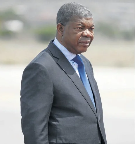 PR visita sede da SADC em Gaborone