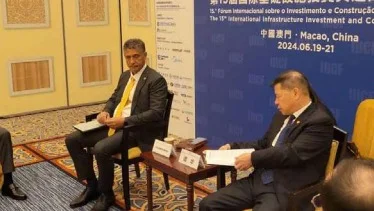Ministro reúne com empreiteiro das obras de Caculo Cabaça em Macau