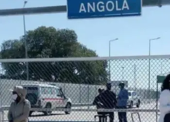 Cunene repatria 140 estrangeiros  em situação migratória irregular