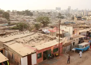 “Há um subúrbio  debaixo do meu mundo”