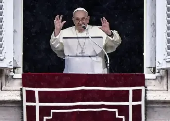 Papa apela à “sabedoria dos governantes”  para evitar escalada dos confilitos