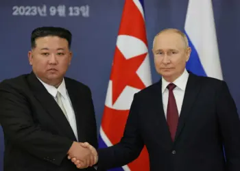 Rússia e Coreia do Norte  realizam manobras navais  conjuntas no Pacífico