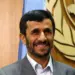 Ex-presidente da linha dura  Ahmadinejad regista-se como  candidato presidencial