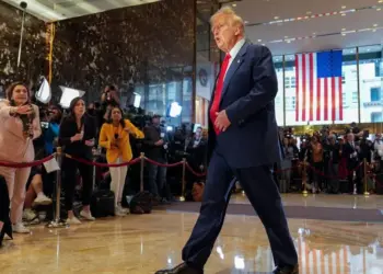 Se Trump for eleito, vai exigir  negociações entre Moscovo e Kiev