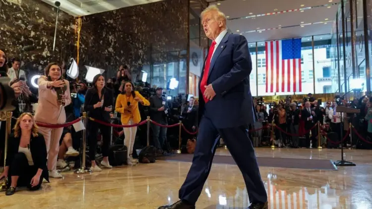 Se Trump for eleito, vai exigir negociações entre Moscovo e Kiev