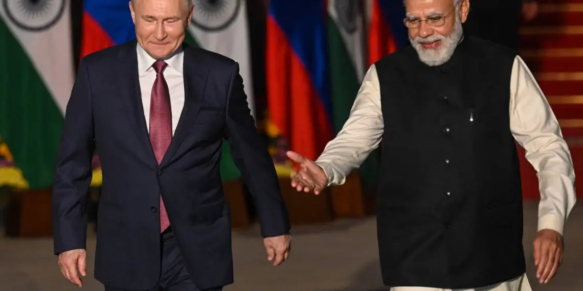 Índia está pronta para contribuir de qualquer maneira em prol da paz na Ucrânia, diz Modi a Putin