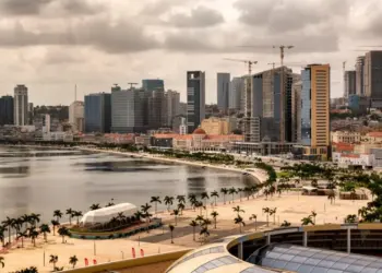 O canto do angolano numa  outra Luanda dos sonhos