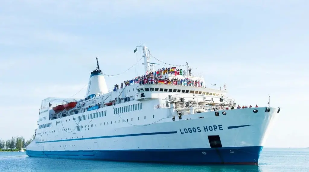 Maior feira de livros flutuante do mundo “Logos Hope” chega ao país no dia 26 deste mês