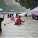Mais de mil pessoas afectadas e 40 casas desabadas com as inundações na China 