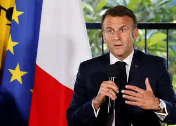 Macron convoca  Conselho de  Ministros para  hoje