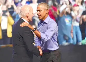 Obama considera que Biden deve repensar  candidatura à Casa Branca