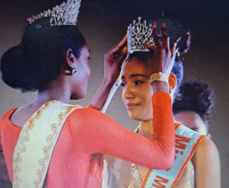 Manuela Camacho eleita Miss Município de Luanda 2024
