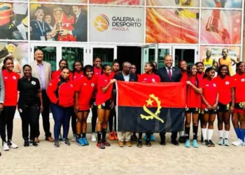 Angola segue viagem para o palco do mundial de andebol feminino sub-18