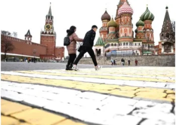 Kremlin afirma que transferência  de bens russos para a Ucrânia é  expropriação ilegal