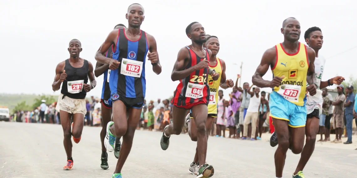 Mais de 500 atletas animam  Meia Maratona do Lubango