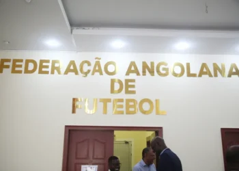 Clubes isentos de sanções pela FAF