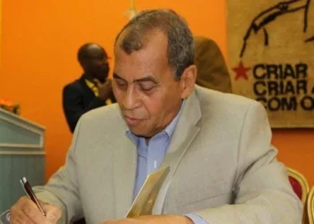 Escritor cabo-verdiano apresenta duas  obras literárias em Luanda