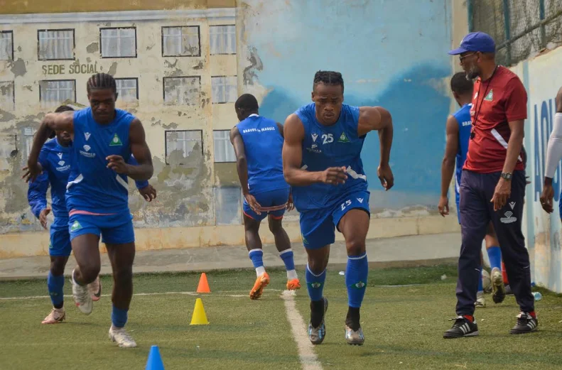 Maquis cruza com St. Eloi Lupopo da RDC na última eliminatória da Taça Nelson Mandela