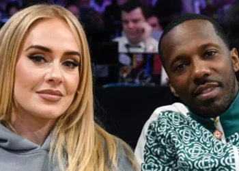 Adele anuncia noivado com Rich  Paul durante concerto em Munique