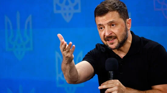 Zelensky anuncia que primeiro teste do míssil balístico foi bem-sucedido