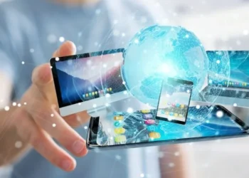 O português e a tecnologia:  uma nova dimensão da língua