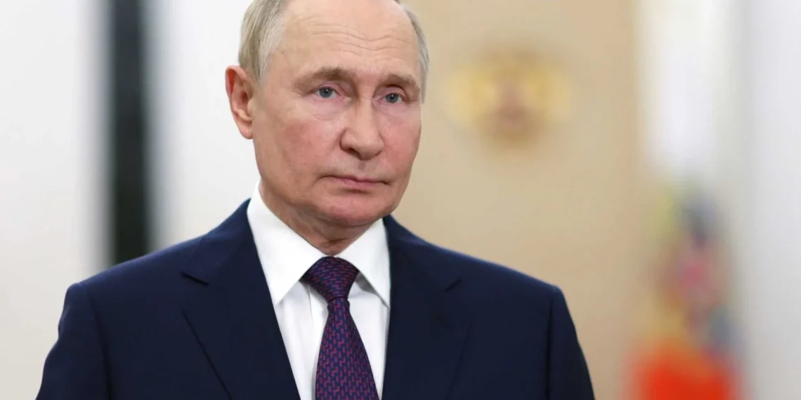 Putin diz que incursão militar ucraniana compromete conversações de paz