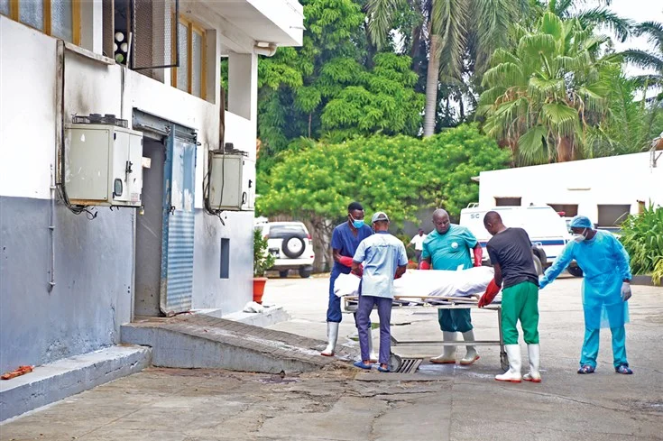 Adolescente de 14 anos suicida-se após ter gravidez negada pelo namorado