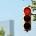 Carta do leitor: Quem arranja os semáforos da cidade?