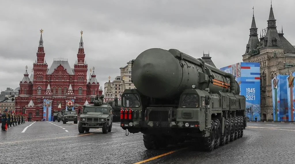 Kremlin diz que mudanças na política nuclear  da Rússia são um sinal para o Ocidente