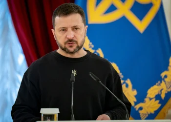 Zelensky é suspeito de intervir  nas eleições dos EUA, segundo mídia