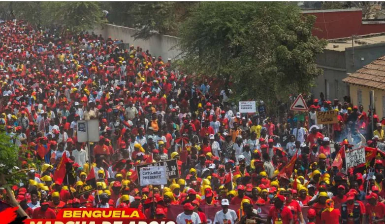 MPLA ‘bisa’ marcha e “espreita” acções governativas de João Lourenço