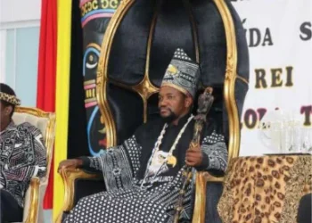 Rei do Bailundo aconselha adaptação do direito civil às vivências tradicionais